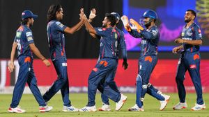 IPL 2025: ಮುಂಬೈ ವಿರುದ್ಧದ ಪಂದ್ಯಕ್ಕೆ ಲಕ್ನೋ ಸೇರಿದ ಸ್ಟಾರ್ ವೇಗಿ