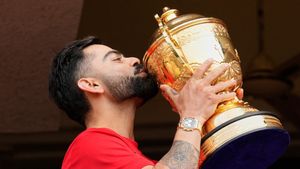 Virat Kohli: ವಿರಾಟ್‌ ಕೊಹ್ಲಿ ವಿರುದ್ಧವೂ ದೂರು!