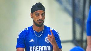 Arshdeep Singh: ಏಷ್ಯಾಕಪ್‌ನಲ್ಲಿ 1 ವಿಕೆಟ್‌ ಪಡೆಯುತ್ತಿದ್ದಂತೆ ವೇಗದ ಬೌಲರ್‌ ದೊಡ್ಡ ಸಾಧನೆ 