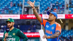 Asia cup T20 Final: ಪಾಕ್‌ ವಿರುದ್ಧ ಟಾಸ್‌ ಗೆದ್ದ ಭಾರತ ಬೌಲಿಂಗ್ ಆಯ್ಕೆ