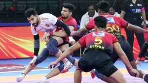 Pro Kabaddi 2025: ಗುಜಾರತ್‌ಗೆ ಗುದ್ದಿದ ಬುಲ್ಸ್‌: 7ನೇ ಬಾರಿಗೆ ಪ್ಲೇ ಆಫ್‌ಗೆ ಎಂಟ್ರಿ