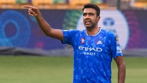 ತಂಡದ ಆಯ್ಕೆಯನ್ನು ಪ್ರಶ್ನಿಸಿದ ಅಶ್ವಿನ್? ಕುಲ್‌ದೀಪ್‌ಗೆ ಯಾವಾಗ ಅವಕಾಶ?