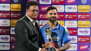 Virat Kohli: ಸಚಿನ್‌ ತೆಂಡೂಲ್ಕರ್‌ ಮತ್ತೊಂದು ದಾಖಲೆ ಅಳಿಸಿ ವಿಶ್ವದಾಖಲೆ ಬರೆದ ವಿರಾಟ್‌
