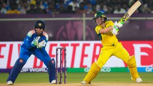 ಕೊನೆಯ ಪಂದ್ಯದಲ್ಲಿ ಶತಕ ಬಾರಿಸಿ ದಾಖಲೆ ಬರೆದ Alyssa Healy, ಭಾರತಕ್ಕೆ ಸೋಲು