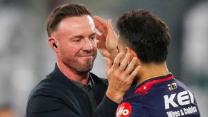 IPL 2026: ಟ್ರೋಫಿ ಗೆಲ್ಲುವ ಬಗ್ಗೆ ವಿರಾಟ್‌ ಡ್ರೆಸ್ಸಿಂಗ್‌ ರೂಮ್‌ನಲ್ಲಿ ಹೀಗೆ ಹೇಳುತ್ತಿದ್ದರು ಎಂದು ನೆನಪಿಸಿಕೊಂಡ ಎಬಿಡಿ