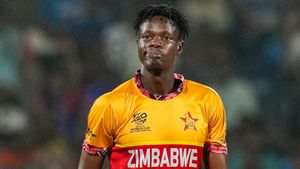 IPL 2026: ಮುಸ್ತಾಫಿಜುರ್ ಬದಲಿಗೆ ಜಿಂಬಾಬ್ವೆ ಬೌಲರ್‌ಗೆ ಮಣೆ ಹಾಕಿದ ಕೆಕೆಆರ್‌