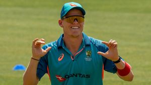 ಐಪಿಎಲ್‌ ಆರಂಭಕ್ಕೂ ಮುನ್ನವೇ CSK ತಂಡಕ್ಕೆ ಪೆಟ್ಟು: ಸ್ಟಾರ್ ವೇಗಿ ಟೂರ್ನಿಯಿಂದ ಔಟ್‌