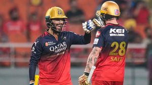 IPL 2026: ಗುಜರಾತ್ ವಿರುದ್ಧದ ಕ್ವಾಲಿಫೈಯರ್‌ನಲ್ಲಿ ಫಿಲ್ ಸಾಲ್ಟ್‌ ಆಡುತ್ತಾರಾ? ಪಾಟಿದಾರ್ ಬಿಗ್ ಅಪ್‌ಡೇಟ್‌