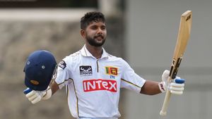ಭಾರತ vs ಶ್ರೀಲಂಕಾ: ಸೋನಲ್ ದಿನೂಷಾ ಐತಿಹಾಸಿಕ ಶತಕ, ಶ್ರೇಷ್ಠರ ಪಟ್ಟಿಗೆ ಸೇರ್ಪಡೆ