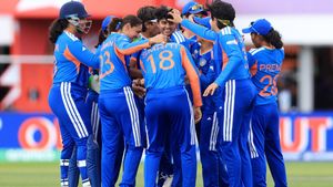 Women’s Asia Cup 2026: ಸೆಮಿಫೈನಲ್‌ಗೆ ಭಾರತ-ಬಾಂಗ್ಲಾದೇಶ, ಶ್ರೀಲಂಕಾ-ಪಾಕಿಸ್ತಾನ ಫೈಟ್; ವೇಳಾಪಟ್ಟಿ ಇಲ್ಲಿದೆ