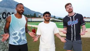 Hardik Pandya: ಮಿಸ್ಟರ್‌ಬೀಸ್ಟ್‌-ಕ್ಯಾರಿಮಿನಾಟಿ ಜೊತೆ ಟ್ರೇಡ್‌ಮಾರ್ಕ್‌ ಸೆಲೆಬ್ರೇಷನ್; ಫೋಟೋ ವೈರಲ್!