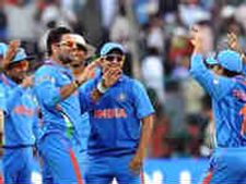 யுவராஜ் சிங் அபார பந்து வீச்சு-207 ரன்களில் சுருண்டது அயர்லாந்து