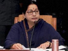 ஐபிஎல் போட்டிகளில் இலங்கை வீரர்கள் தமிழகத்தில் விளையாட ஜெ. எதிர்ப்பு- பிரதமருக்கு கடிதம்!