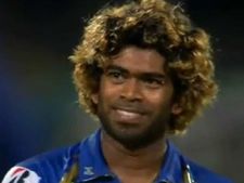 சாம்பியன்ஸ் லீக் டி20: இலங்கையின் 'சதர்ன்' அணிக்கு மலிங்கா டிமிக்கி..மும்பைக்காக விளையாடுகிறார்