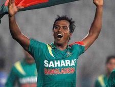 4 விக்கெட் வீழ்த்தினால், ஒரு பலாத்காரம் இலவசம்? வங்கதேச பவுலருக்கு வந்த வாழ்வை பாருங்கள்!!