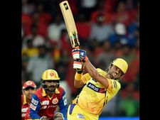 8வது ஐ.பி.எல்: பெங்களூருவை 27 ரன்களில் வென்றது சென்னை! 'தளபதி' கோஹ்லியை வீழ்த்தினார் 'தல' டோணி!!