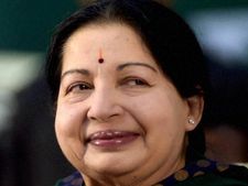 துப்பாக்கிச் சுடும் போட்டியில் தங்கம்.. சென்னை மாணவருக்கு ஜெ. 4 லட்சம் ஊக்கத்தொகை