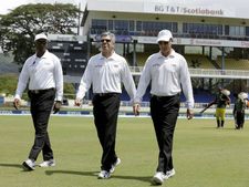 இந்தியா-வெஸ்ட் இண்டீஸ் இடையே 4-வது டெஸ்ட்... மழையால் 2-வது நாள் ஆட்டமும் பாதிப்பு