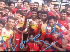 சேப்பாக் கில்லீசுக்கு முதல் வெற்றி... காரைக்குடி காளையை வீழ்த்தி அபார வெற்றி!