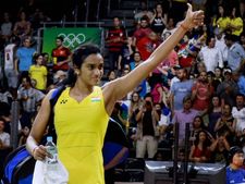 அரையிறுதிக்கு முன்னேறிய பி.வி.சிந்து ... 