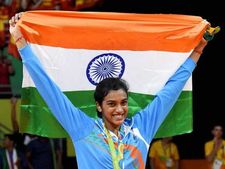 வெள்ளி மங்கை சிந்து யாருக்கு சொந்தம்? அடித்துக் கொள்ளும் ஆந்திரா, தெலுங்கானா!!