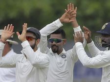 காலே டெஸ்ட் போட்டி: முதல் இன்னிங்சில் இலங்கையை 291 ரன்களில் ஆல் அவுட் செய்தது இந்தியா