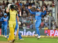 தெறிக்கவிட்ட இந்தியா.. மெர்சலான ஆஸ்திரேலியா