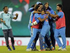 பாம்பை அடக்கிய படையப்பாவானார் கார்த்திக்!