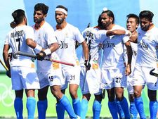 மன்பிரீத் சிங், தரம்வீர் சிங், சவிதா புனியாவுக்கு அர்ஜூனா விருது... ஹாக்கி கூட்டமைப்பு பரிந்துரை!