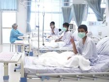 இறுதி போட்டியை காண முடியாத தாய்லாந்து சிறுவர்கள்.. வேறு வசதி செய்து கொடுத்த ஃபிபா!