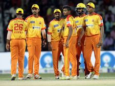 டிஎன்பில் சீசன் 3ல் முதல் அணியாக இறுதி போட்டிக்கு தகுதி பெற்ற திண்டுக்கல் ட்ராகன்ஸ்