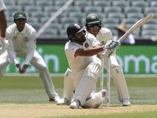 Ind vs Aus First Test : இந்தியாவோட திட்டமே தப்பு.. அனுபவம் இருந்துமா இப்படி? கவாஸ்கர் விளாசல்