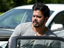 டார்ச்சருக்கு பயந்து பிக்ஸிங் செய்ததாக ஒப்புக் கொண்டேன்.. உச்ச நீதிமன்றத்தில் ஸ்ரீசாந்த் அதிரடி