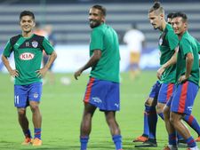 ISL 2019 : வேகம் குறையுதே? பழைய மாதிரி இல்லையே! பெங்களூரு அணிக்கு என்ன ஆச்சு?