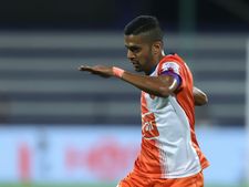 ISL 2019 : அரையிறுதியில் எஃப்சி கோவா அணி அதிக கோல்கள் அடித்து மும்பையை வீழ்த்தும்!!