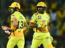 CSK Vs KKR: ஜவ்வாக இழுத்து.. இழுத்து.. வொய்டு பந்தில் வென்ற தோனி அணி.. புள்ளி பட்டியலில் முதலிடம்