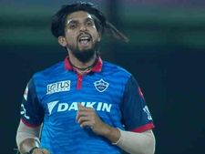 என் பந்தை அடிச்சு ஆட முடியுமா? சீண்டிய இஷாந்த் சர்மா.. சிரித்து சமாளித்த ரோஹித் சர்மா!!