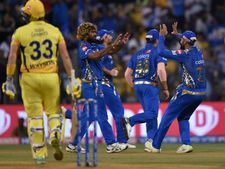 MI vs CSK : யானைக்கும் அடி சறுக்கும்.. சென்னை படுதோல்வி.. தொடர் வெற்றிக்கு மும்பை முற்றுப்புள்ளி