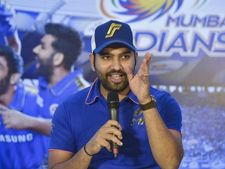 ஐபிஎல்-ல ஆடுறதை கணக்கில் எடுத்துக்காதீங்க.. அது வேற.. இது வேற.. ரோஹித் சர்மா உஷார்!