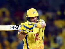 CSK vs KXIP: நிதான ஆட்டத்தை தொடர்ந்தது சென்னை.. 26 ரன்களில் வாட்சன் அவுட்