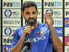 இன்னும் ஒரு திட்டமும் போடலை.. அது கெடக்கு ஒரு வாரம்.. அசால்ட்டாக சொன்ன புவனேஸ்வர் குமார்!