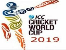 யம்மாடி..!! உலக கோப்பையை காண முண்டியடிக்கும் ரசிகைகள்.. 1 லட்சம் டிக்கெட்டுகள் விற்பனை...!!