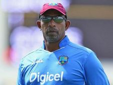 ஆப்கன் அணியில் வெடித்த சர்ச்சை.. எல்லா பிரச்சினைக்கும் இவர்தான் காரணம்.. போட்டு உடைத்த பயிற்சியாளர்!