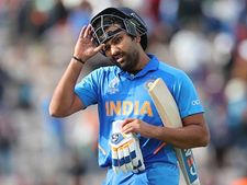 ஒரு ரன்னில் அவுட்டாகி.. முக்கிய சாதனையையும் கோட்டை விட்ட ரோகித்.. ரசிகர்கள் ஏமாற்றம்