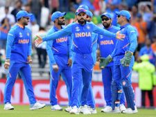 ஒரே ஒரு தோல்வி.. தனக்கு தானே ஆப்பு வைத்துக் கொண்டது ஆஸி.. இந்தியா ஹேப்பி அண்ணாச்சி!