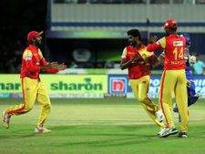 நாங்க பிளே-ஆஃப் போறோம்.. போராடி வென்ற காஞ்சி வீரன்ஸ் குஷி.. திருச்சி மீண்டும் தோல்வி!
