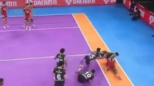 PKL 2019 : கடைசி நிமிடம்.. வாழ்வா? சாவா? போராட்டம்.. வீரரை காவு கொடுத்து வென்ற பெங்களூரு!