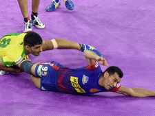 PKL 2019: என்னா அடி! தமிழ் தலைவாஸ்-ஐ வைத்து அரைசதம் அடித்து சாதனை படைத்த டபாங் டெல்லி!