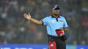 இனி ஒன்னு கூட மிஸ் ஆகாது.. நோ-பாலை கண்டுபிடிக்க தனி அம்பயர்.. ஐசிசி அதிரடி திட்டம் ஆரம்பம்!