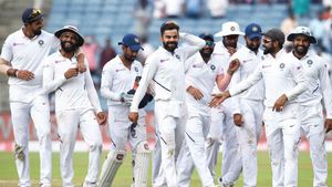 ஆஸி. இங்கிலாந்தெல்லாம் ஓரமா ஒதுங்கு.. டெஸ்ட் மேட்ச்னாலே இந்தியா தான் கெத்து.. அசர வைக்கும் சாதனை!